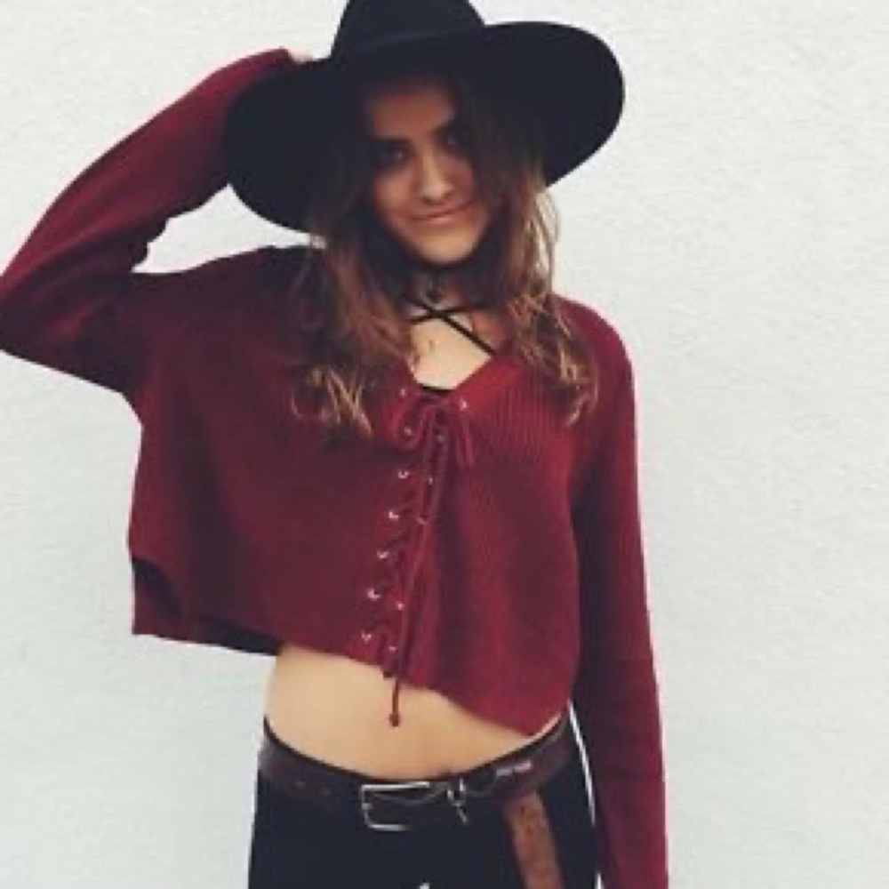 LF cropped sweater